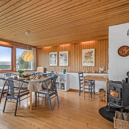 Sweni - 800m From The Sea By Interhome Дом отдыха *