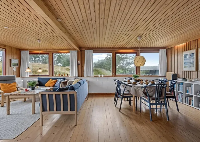 Sweni - 800m From The Sea By Interhome *